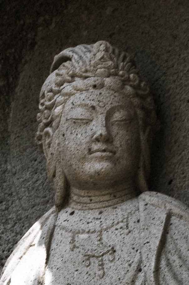 遊戯観音像(2) 金沢宝泉寺