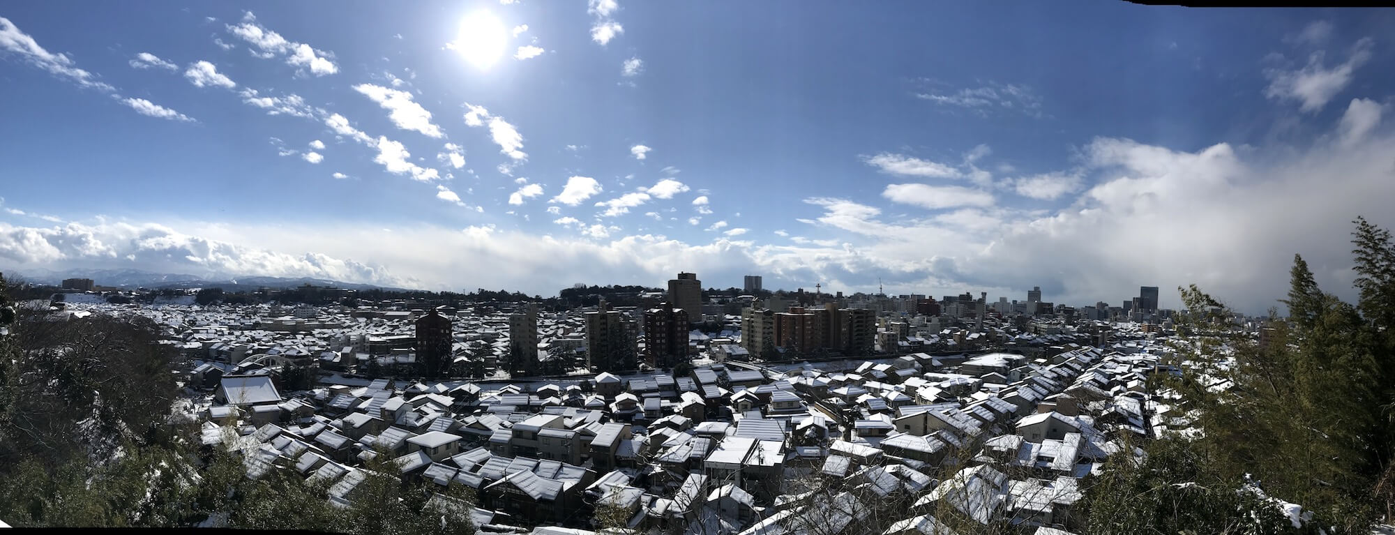 「町双六」五本松宝泉寺から見る金沢の雪景色　
