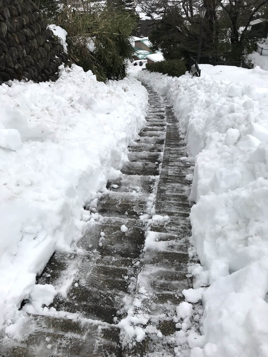 子来町一斉雪かき